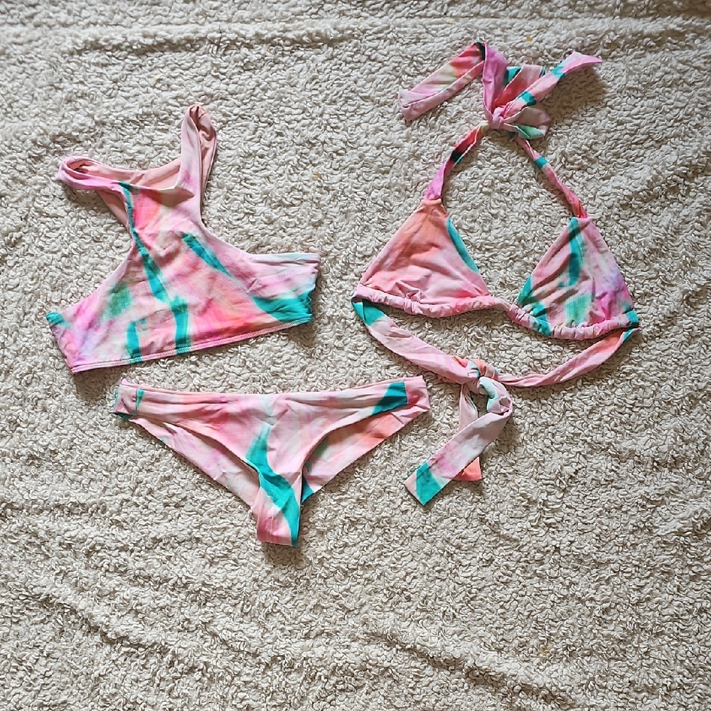 Trip Bikini Set